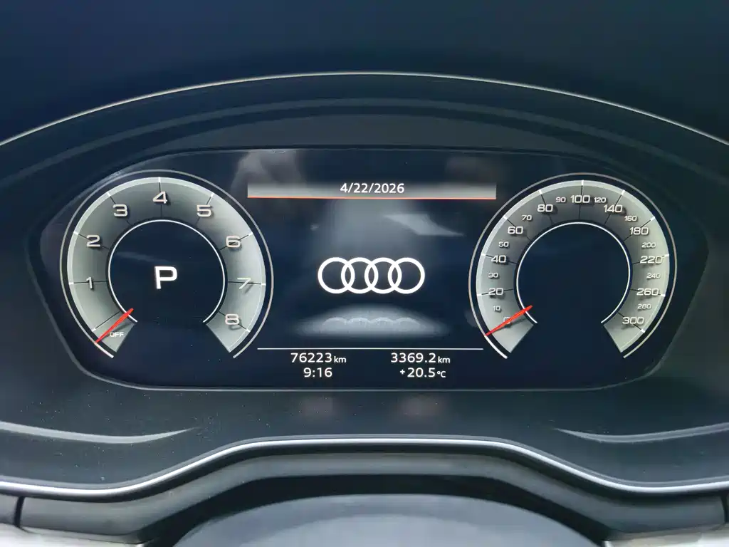Audi A4L 2021 — фото 10