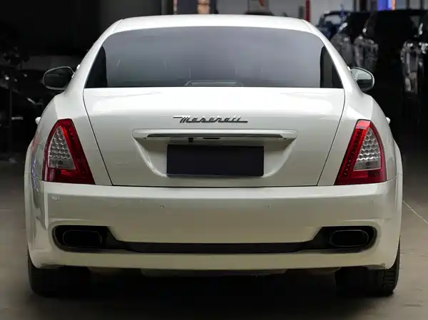 Maserati Quattroporte 2010