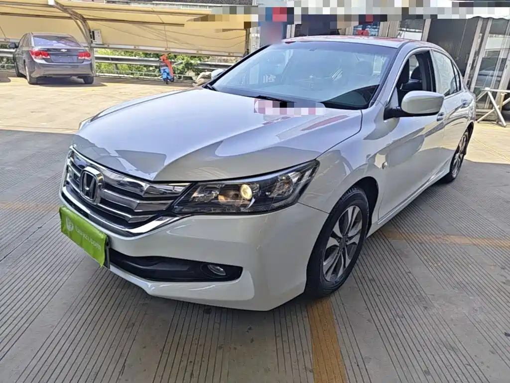 Honda Accord 2015 — фото 2