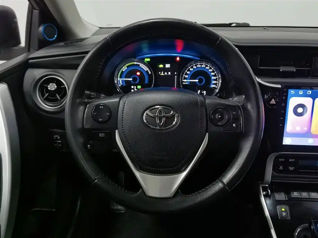 Toyota Corolla 2019 — фото 11