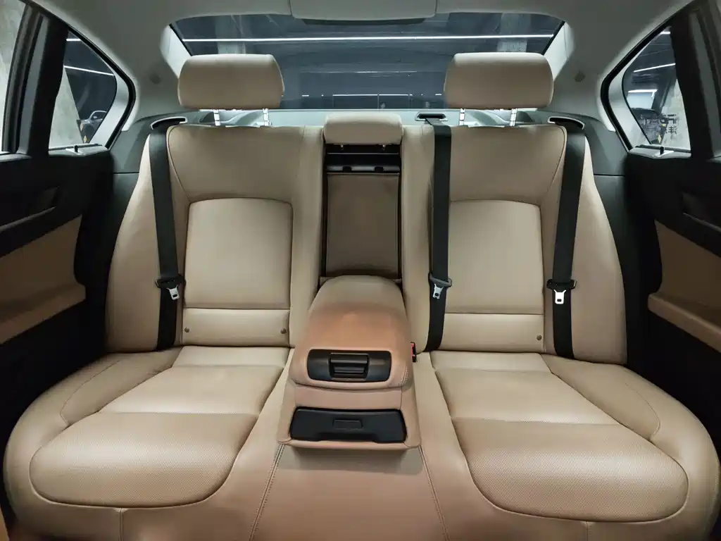 BMW 7 Series 2014 — фото 13