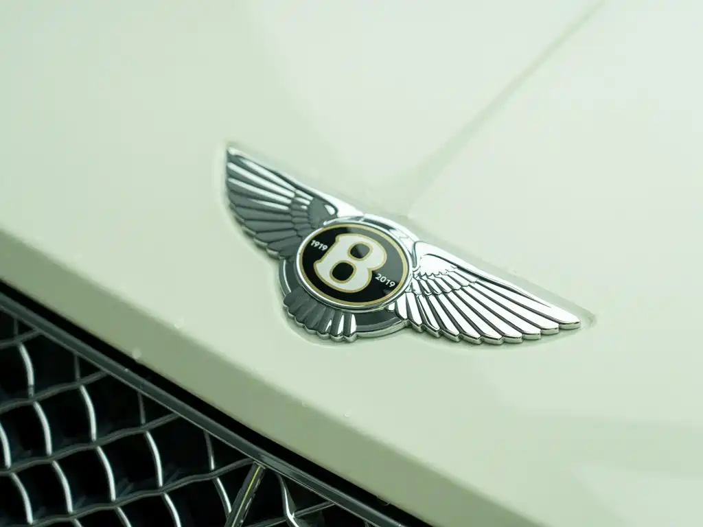 Bentley Continental 2020 — фото 7