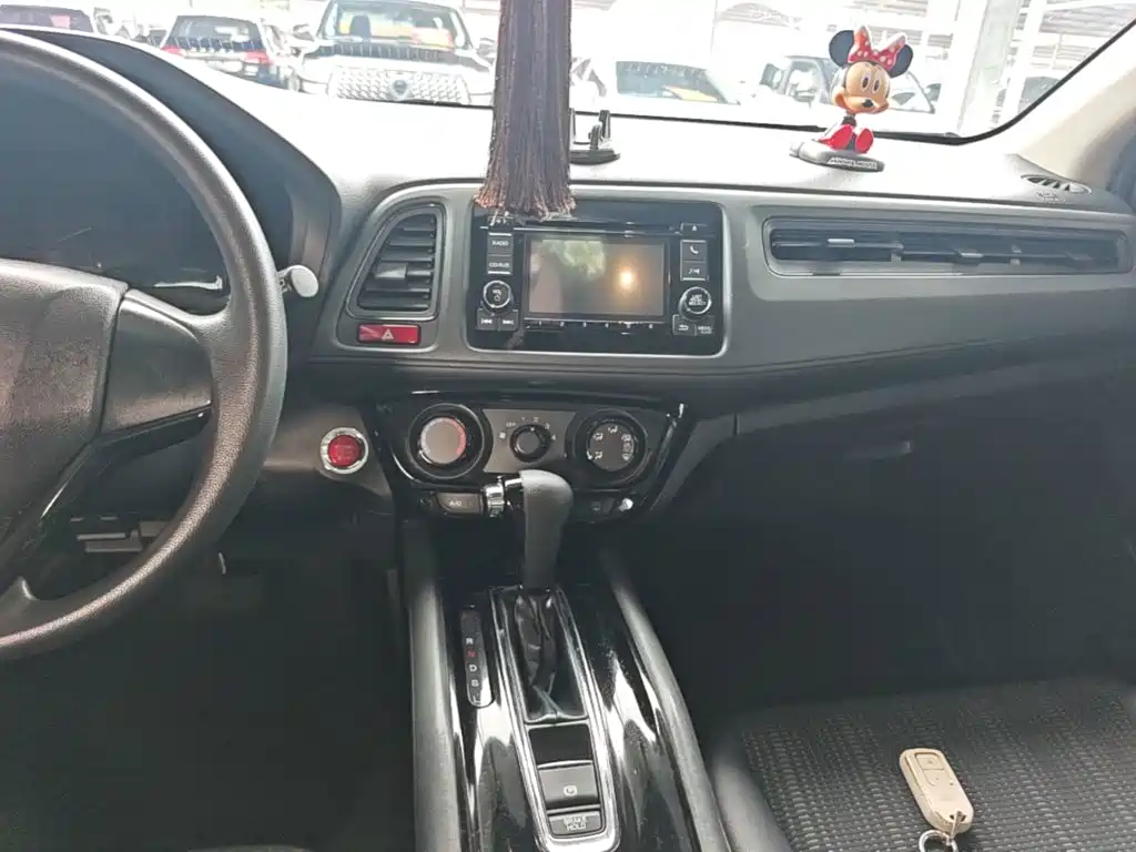 Honda Vezel 2017 — фото 13