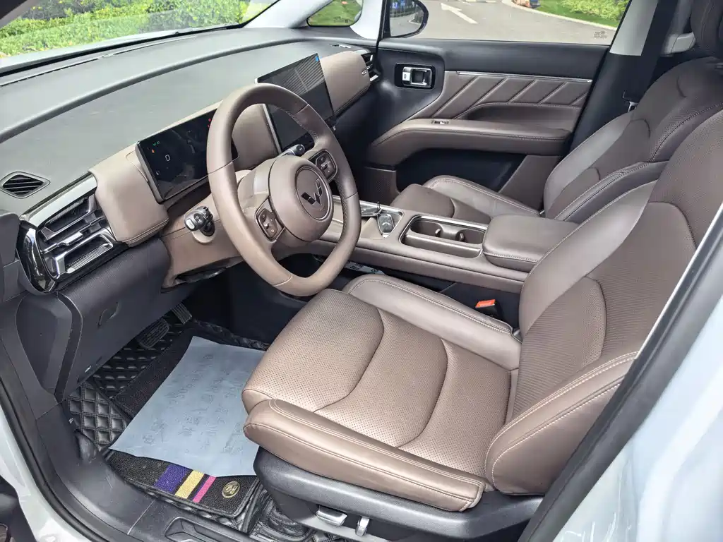Wuling Starlight 730 EV 2025