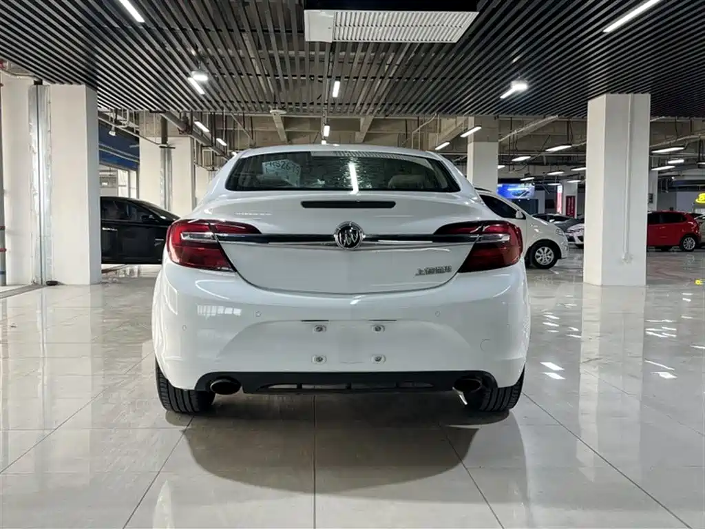 Buick Regal 2015 — фото 18