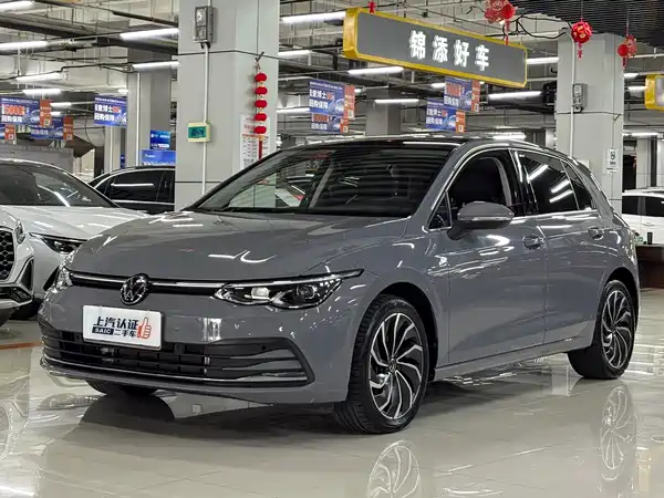 Volkswagen Golf 2023