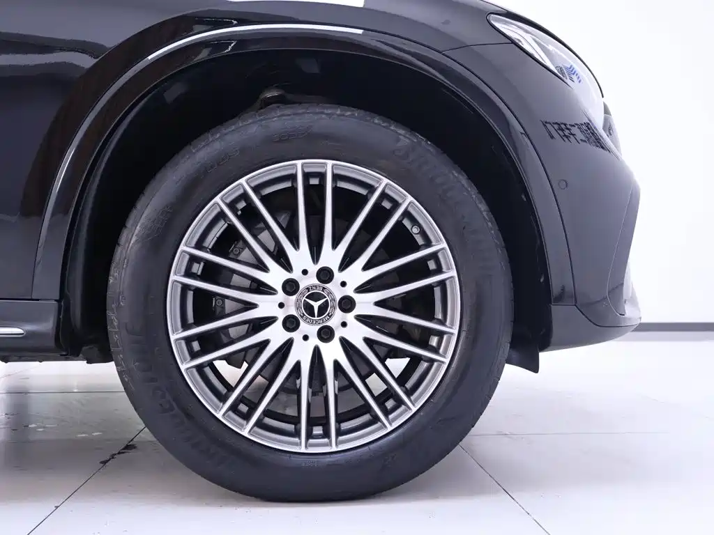 Mercedes-Benz GLC 2024