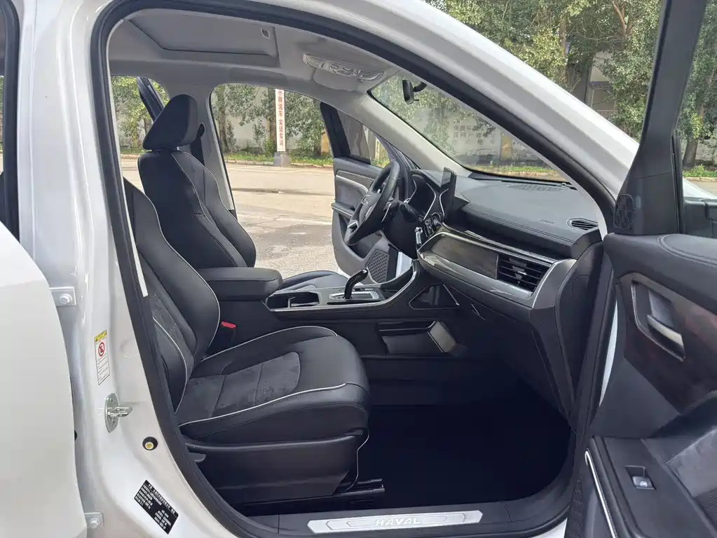 Haval H6 2023 — фото 12