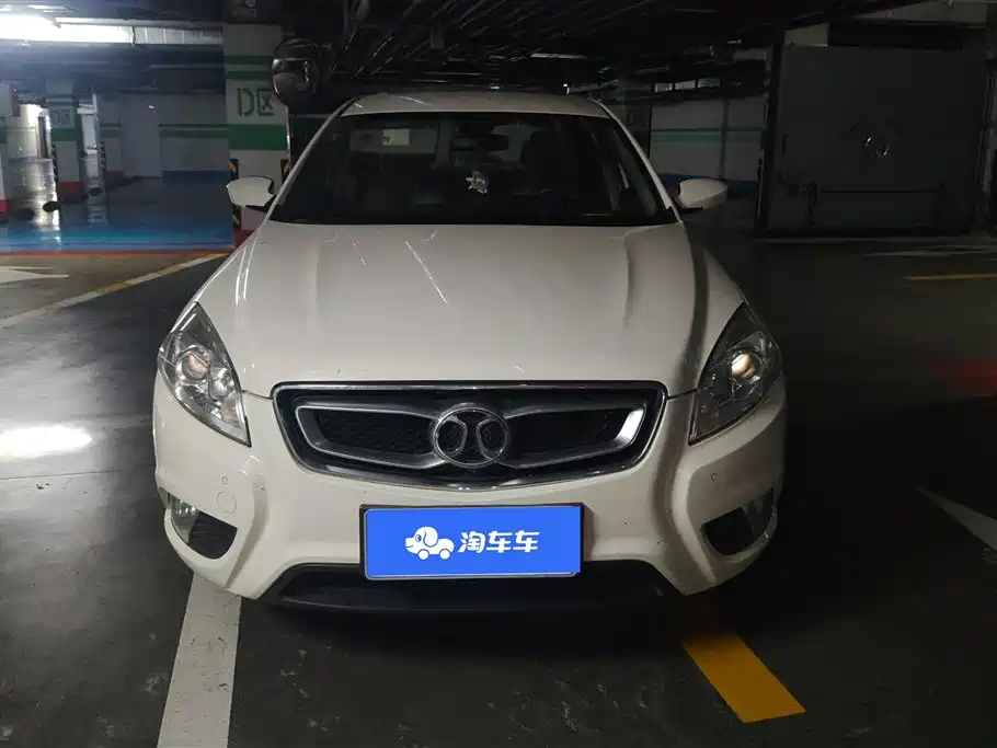 BAIC Senova D50 2015