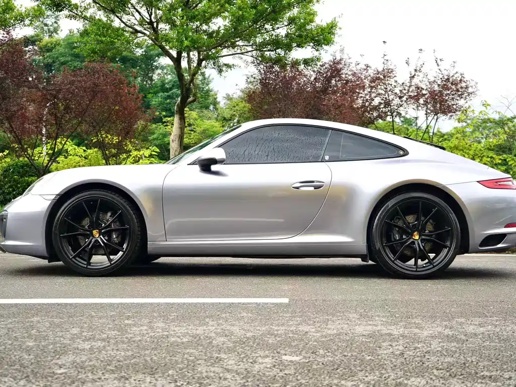 Porsche 911 2017