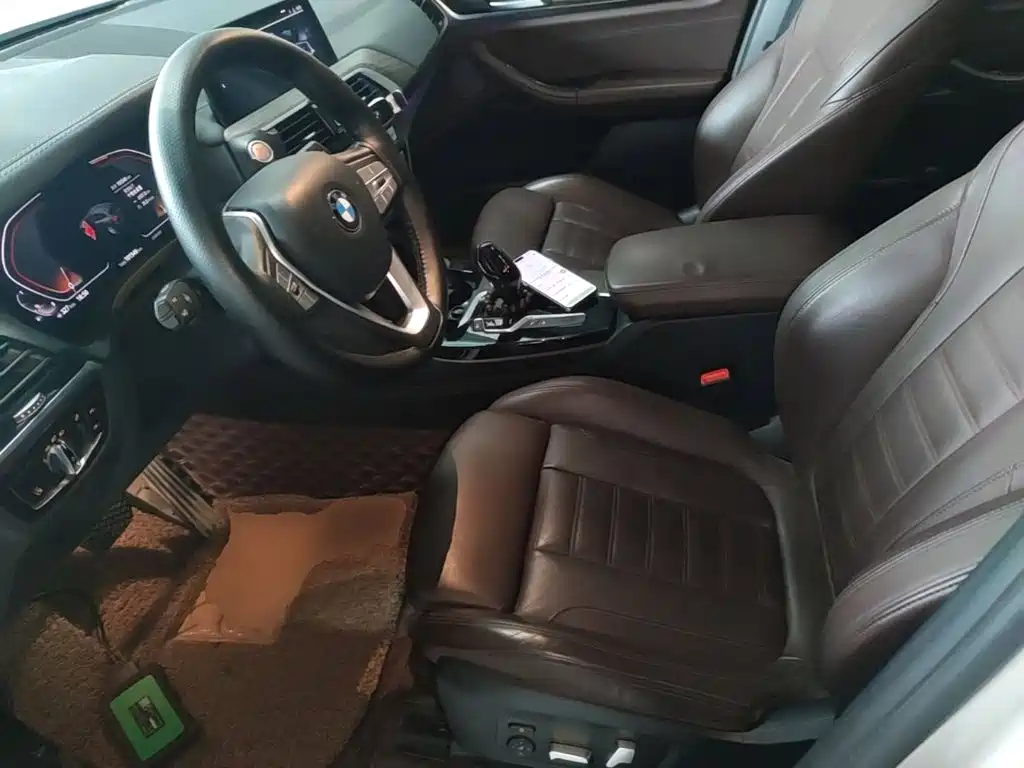 BMW X3 2020 — фото 15