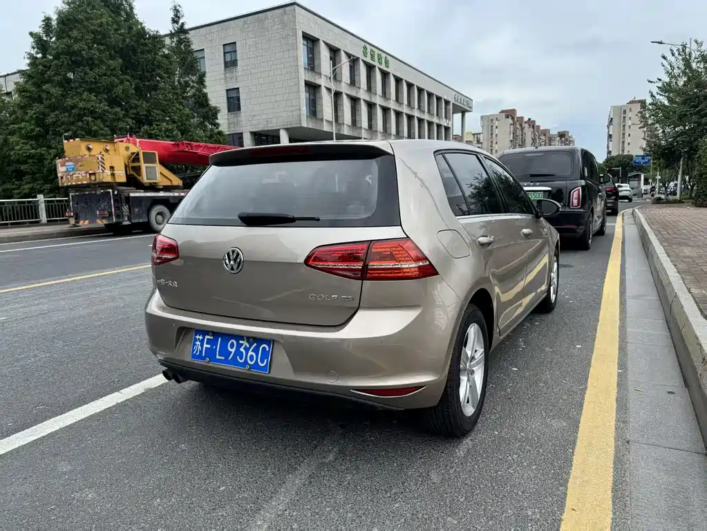 Volkswagen Golf 2015