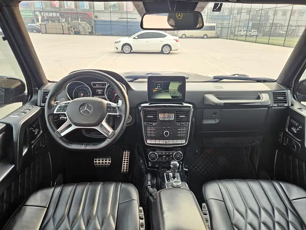 Mercedes-Benz G-Class 2017 — фото 28
