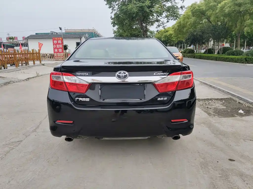 Toyota Camry 2013