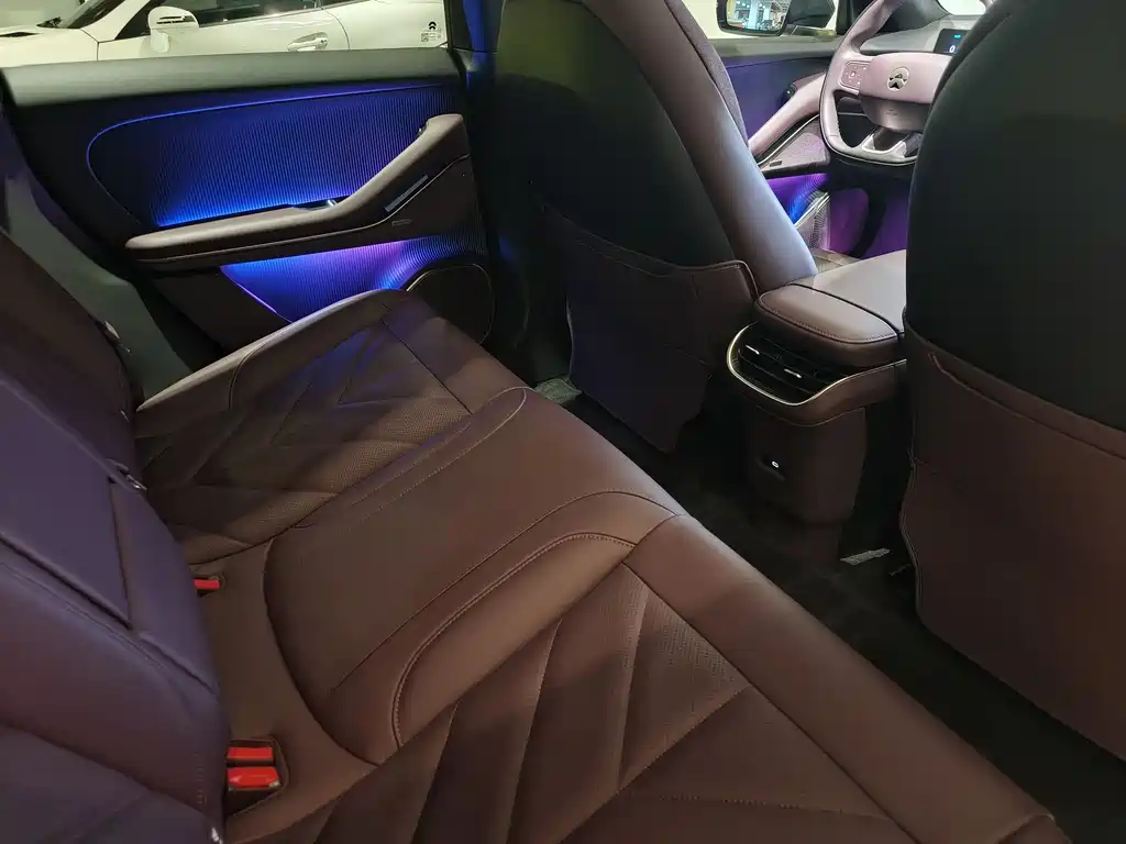 NIO ET5T 2025