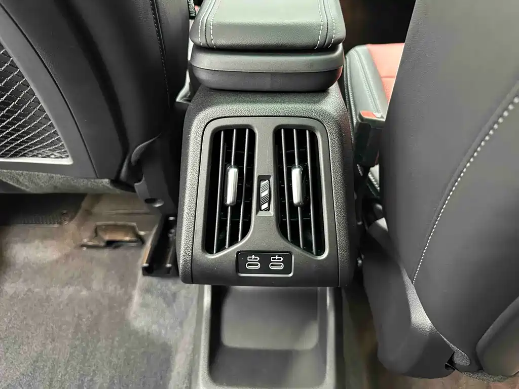 BMW X1 2024 — фото 13