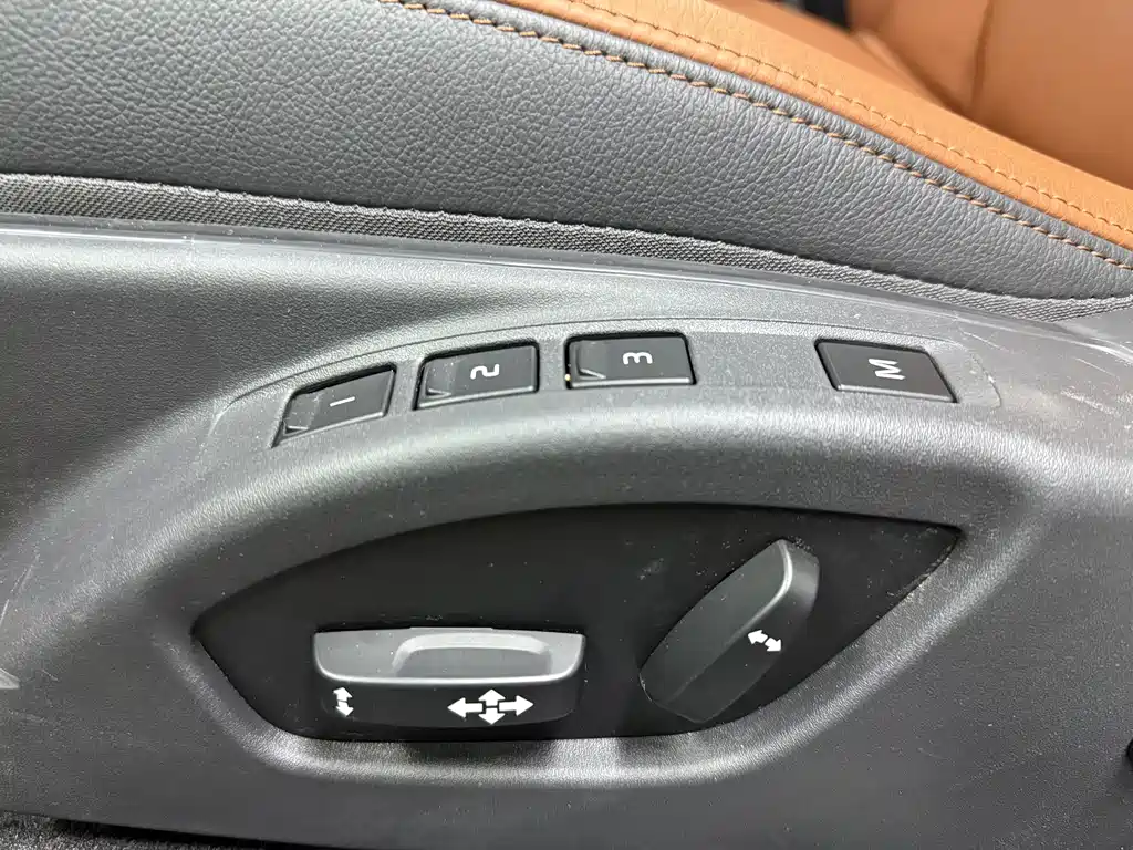 Volvo S60 2018 — фото 21