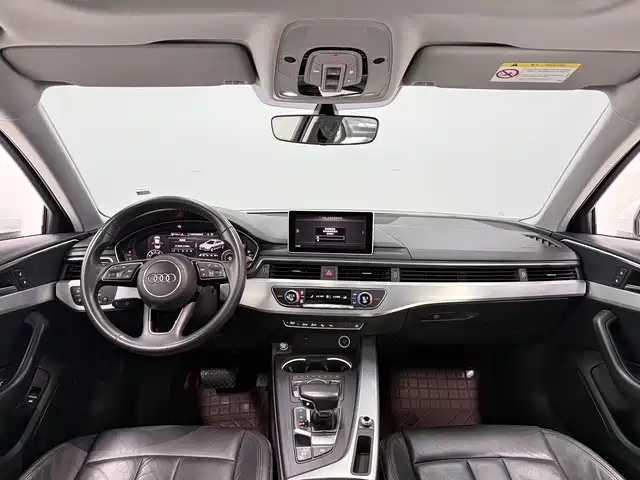 Audi A4L 2019