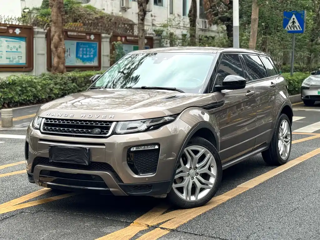 Land Rover Evoque 2018 — фото 1