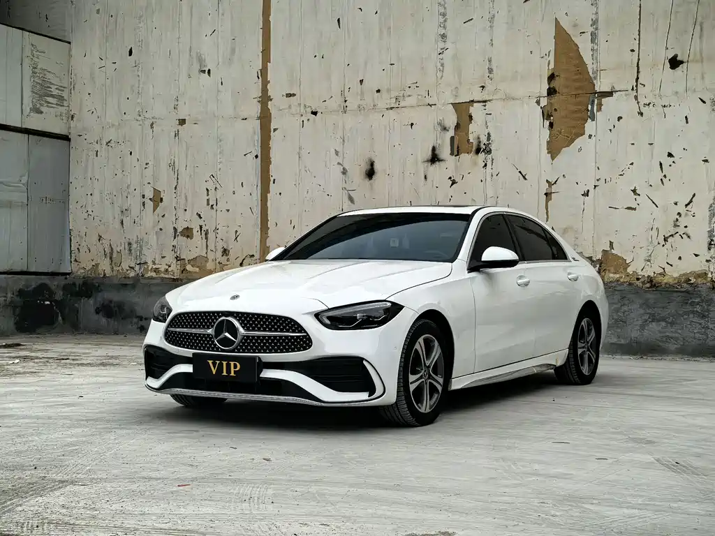 Mercedes-Benz C-Class 2023