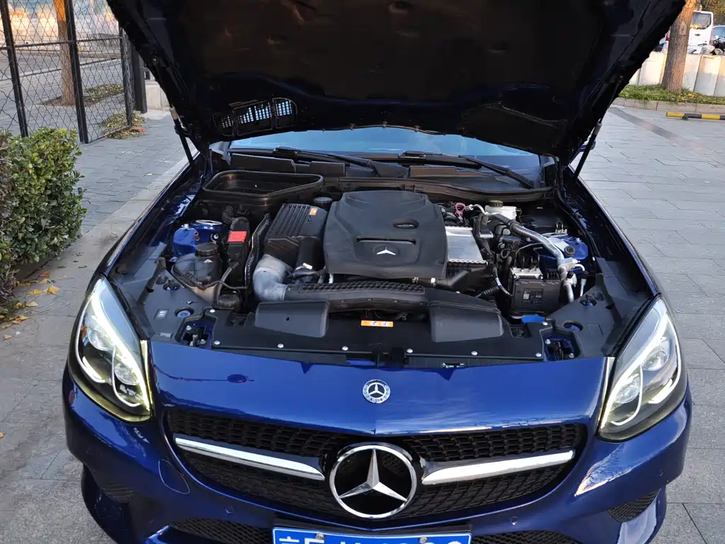 Mercedes-Benz SLC 2017 — фото 18