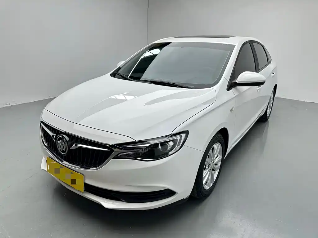 Buick Excelle 2022 — фото 1