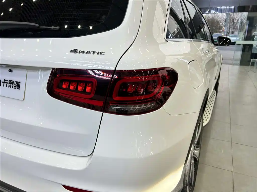 Mercedes-Benz GLC 2020 — фото 10