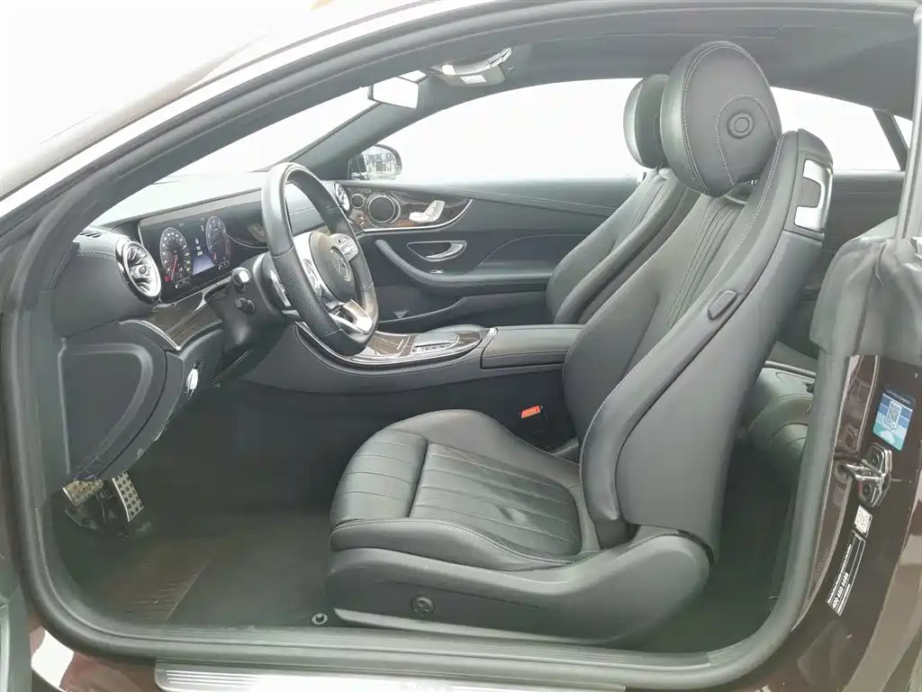 Mercedes-Benz E-Class 2020 — фото 10