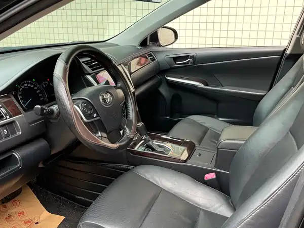 Toyota Camry 2016