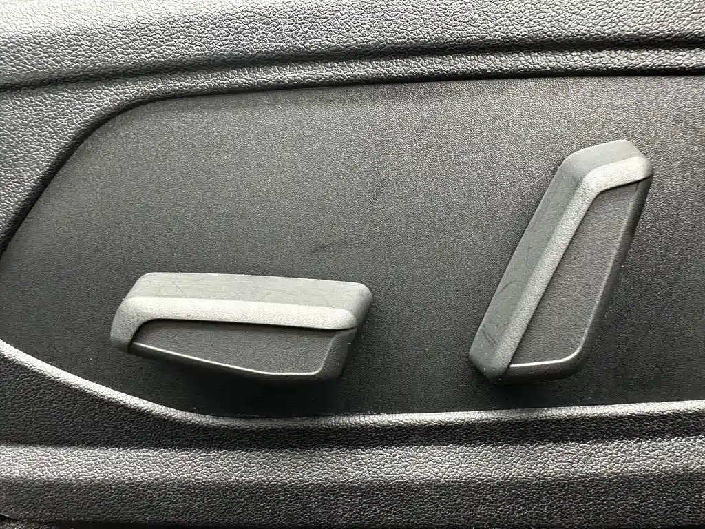 Hyundai Elantra 2023 — фото 13