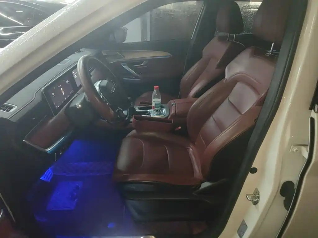 Jetour X70 PLUS 2023 — фото 15