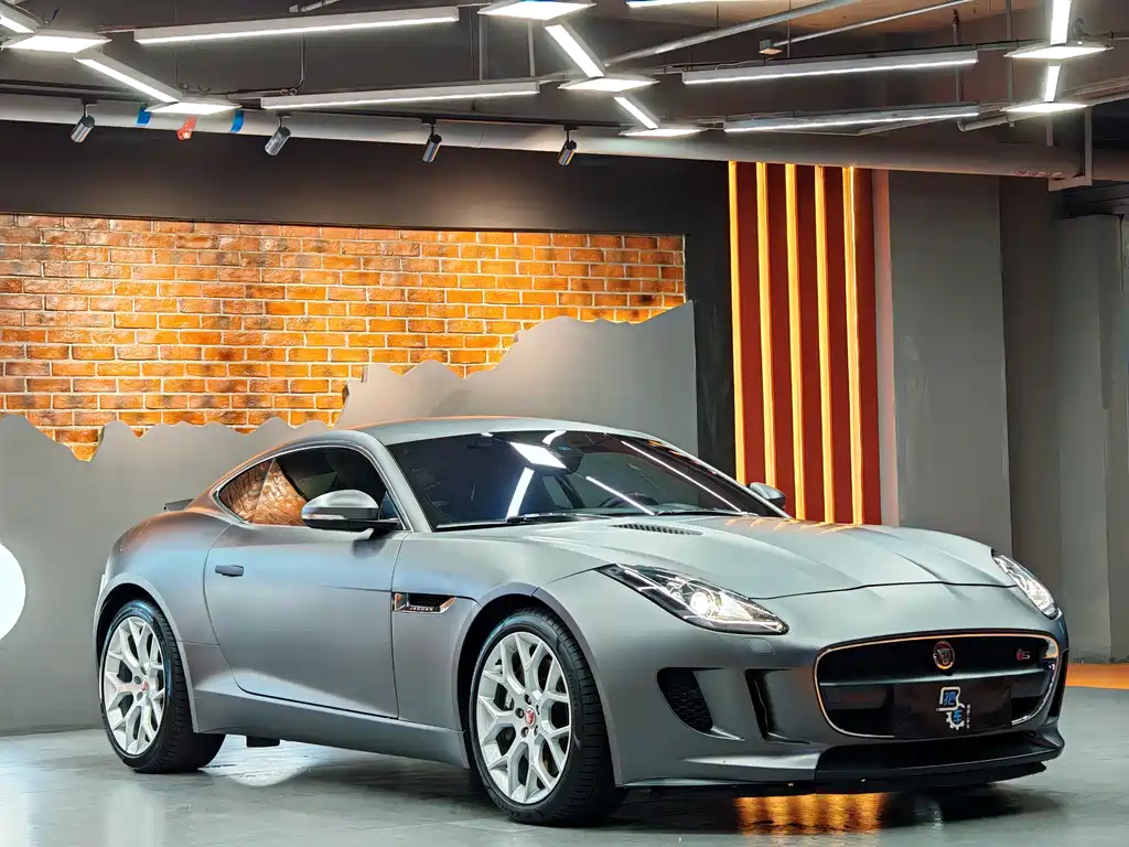 Jaguar F-TYPE 2015 — фото 3