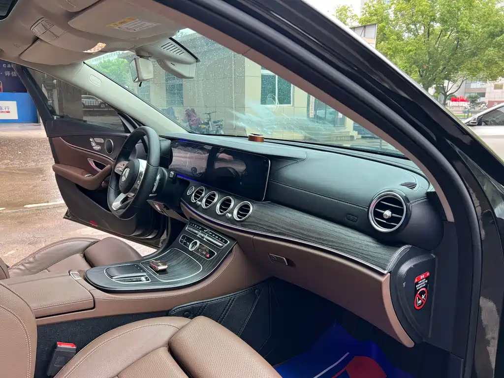 Mercedes-Benz E-Class 2020