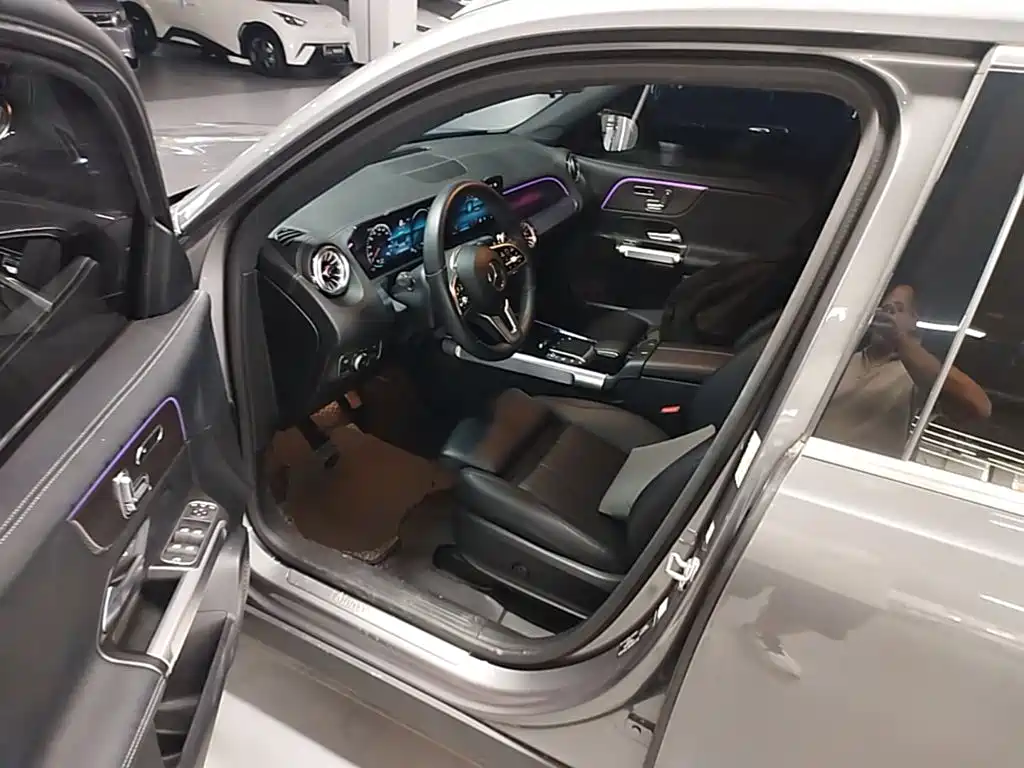 Mercedes-Benz EQB 2023 — фото 16
