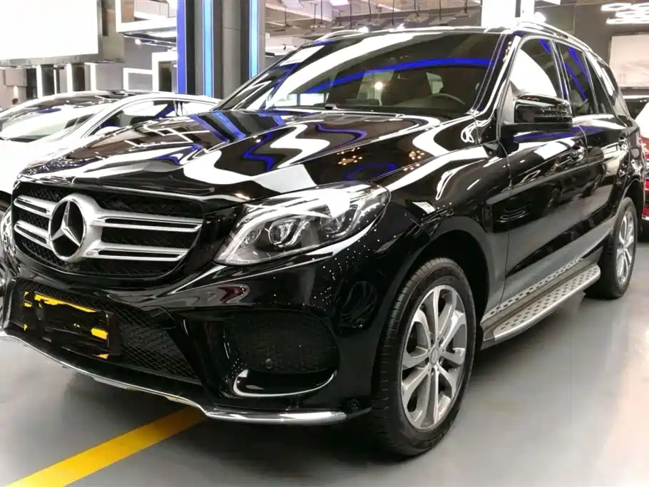 Mercedes-Benz GLE 2016