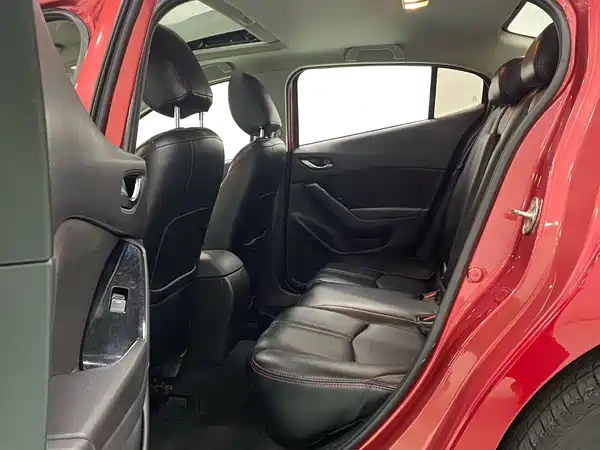 Mazda 3 Axela 2019
