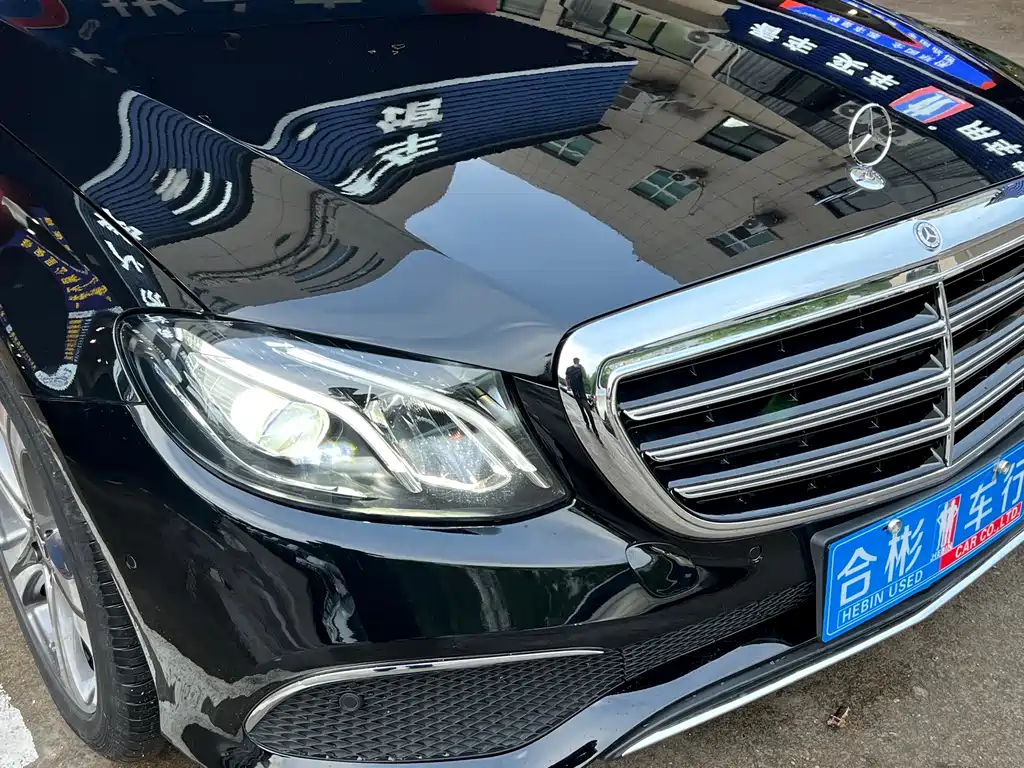 Mercedes-Benz E-Class 2020 — фото 15