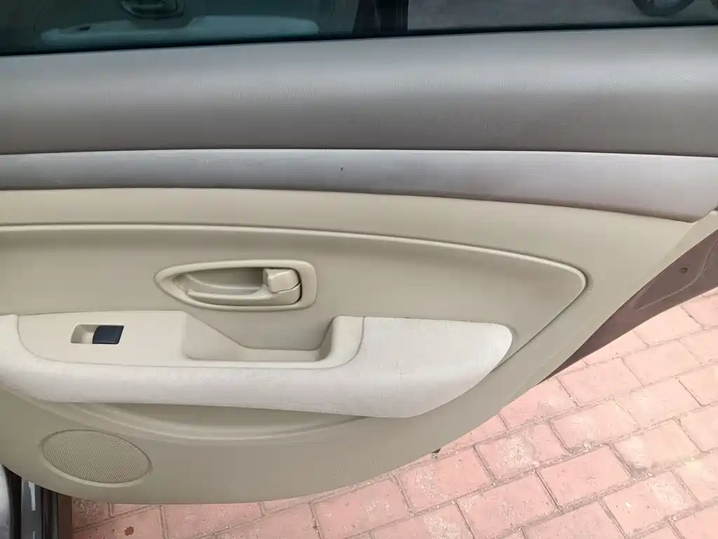 Nissan Sylphy 2014 — фото 13