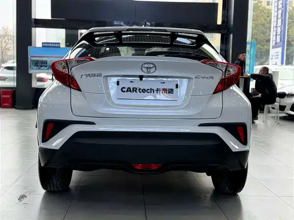 Toyota C-HR 2021