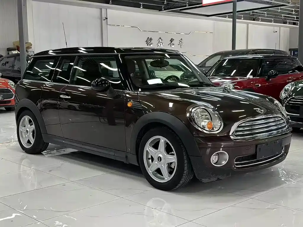 MINI Clubman 2010 — фото 3