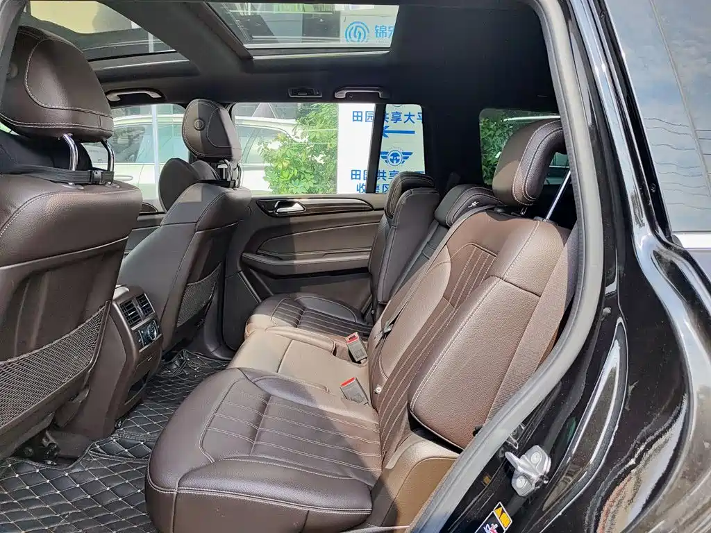 Mercedes-Benz GLS 2018 — фото 8