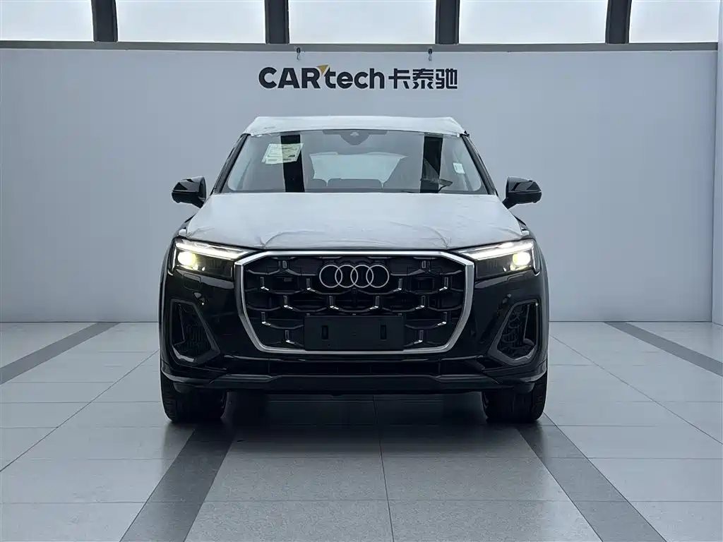Audi Q7 — фото 2