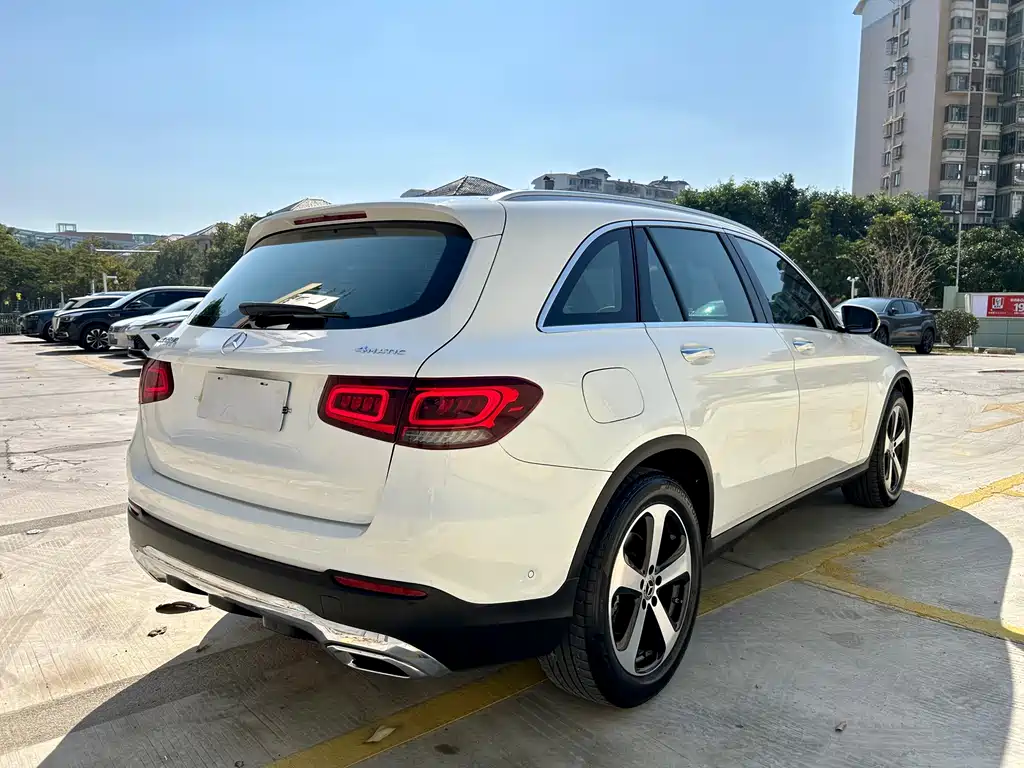 Mercedes-Benz GLC 2022 — фото 16
