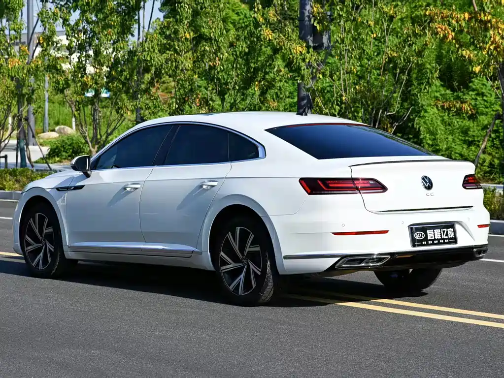 Volkswagen CC 2024 — фото 15