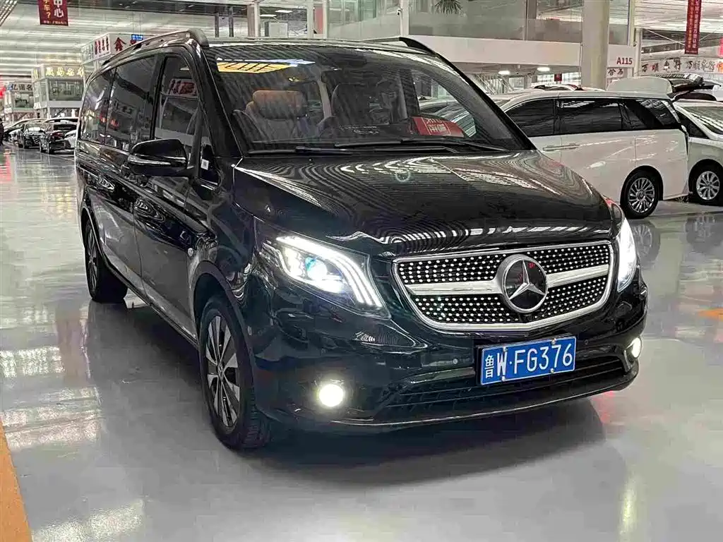 Mercedes-Benz Vito 2022 — фото 10