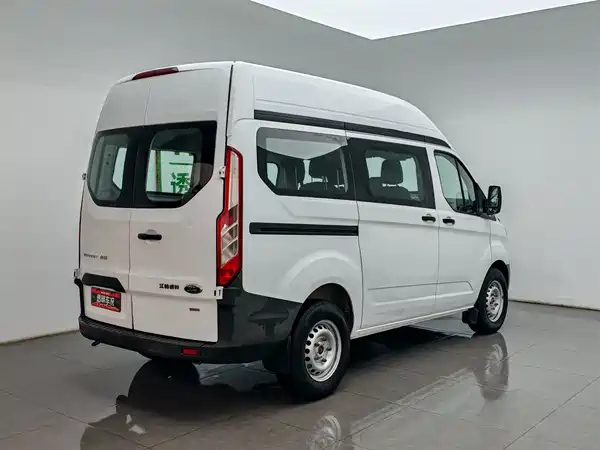 Ford Transit 2019