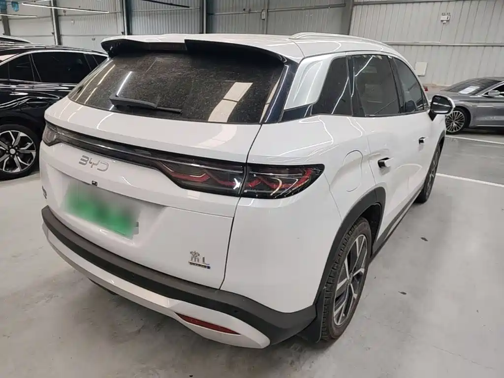 BYD Song L DM-i 2024 — фото 7