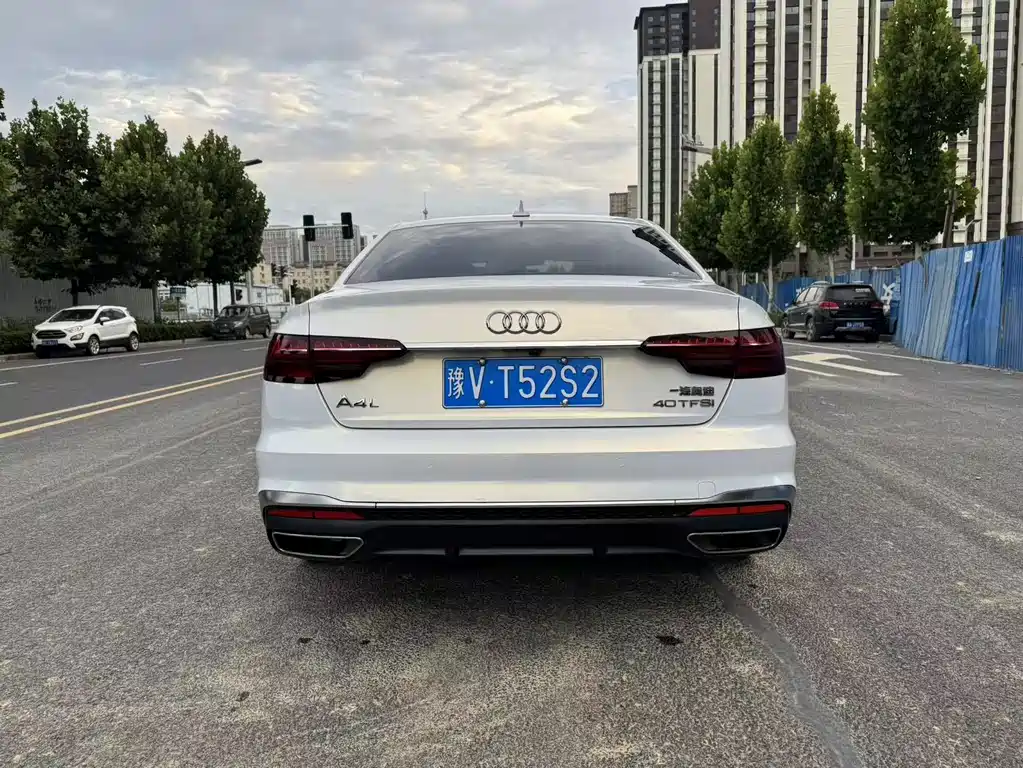 Audi A4L 2020