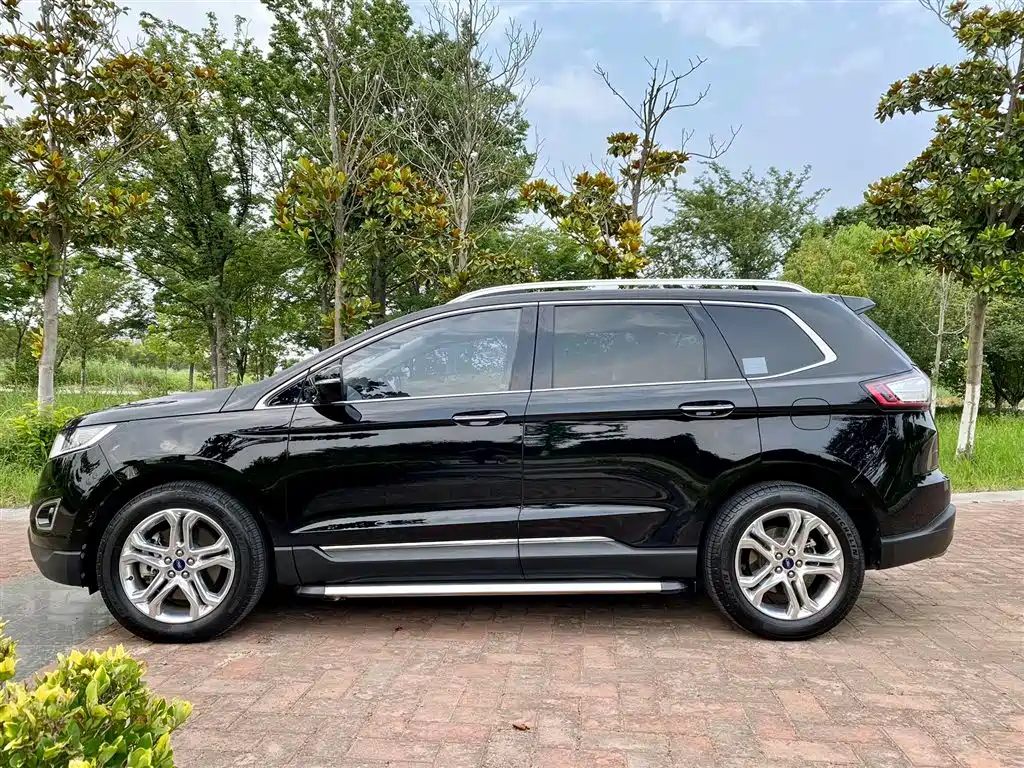 Ford Edge 2017