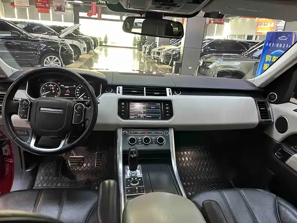 Land Rover Range Rover Sport 2014